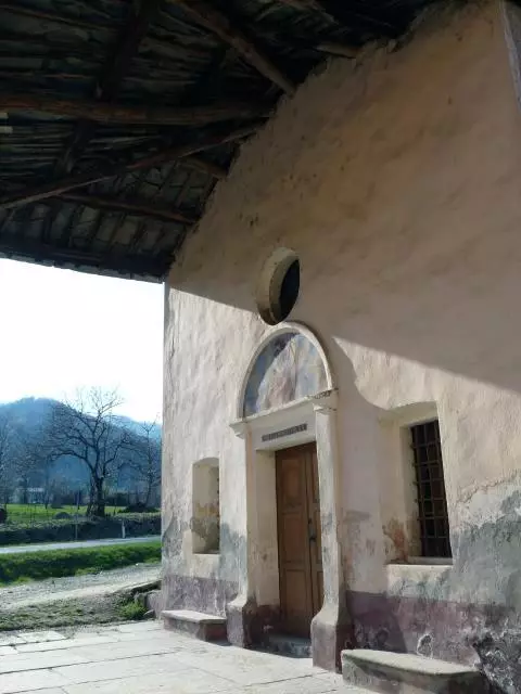 Portico della cappella di San Defendente