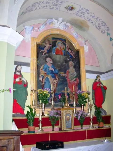 Altare cappella di Santa Lucia